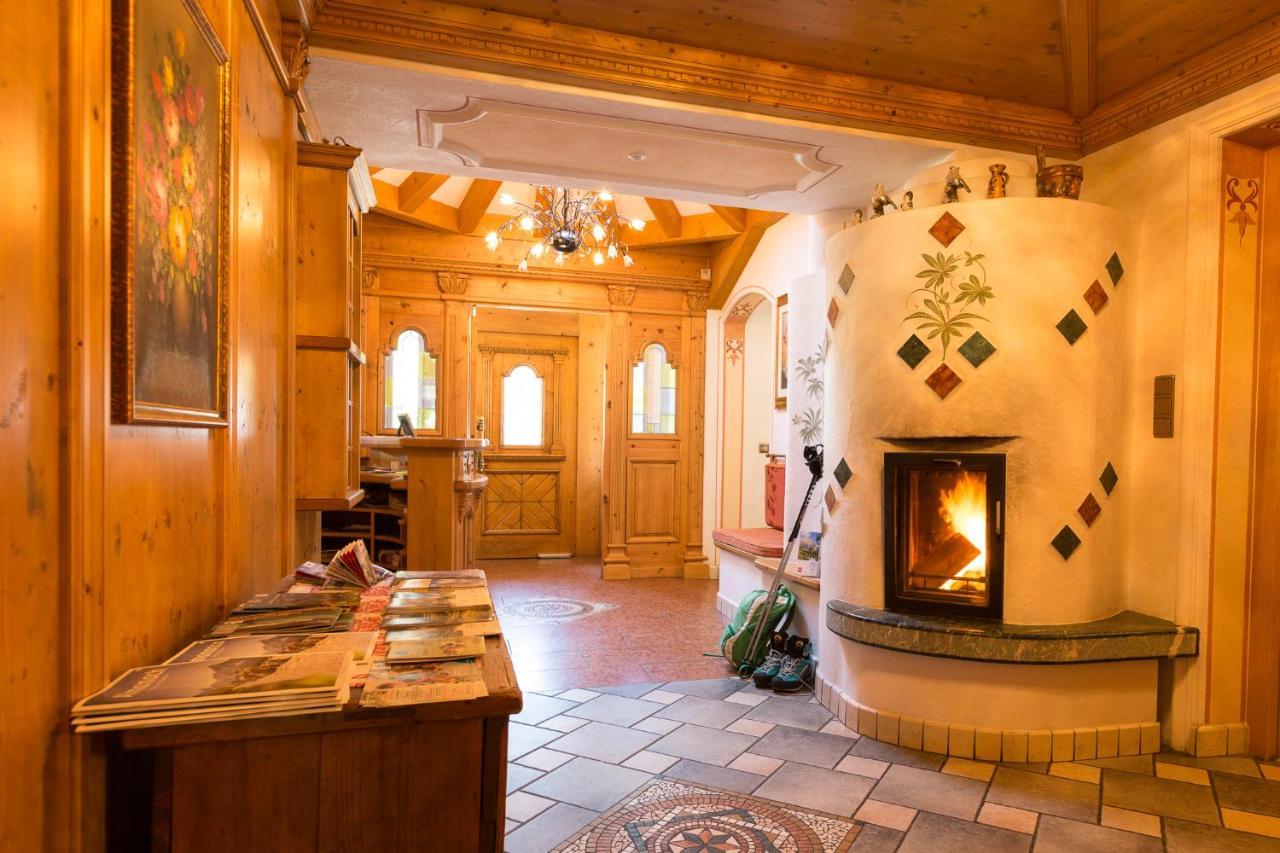 Residence Gruene Laterne - Lanterna Verde Sexten Екстериор снимка